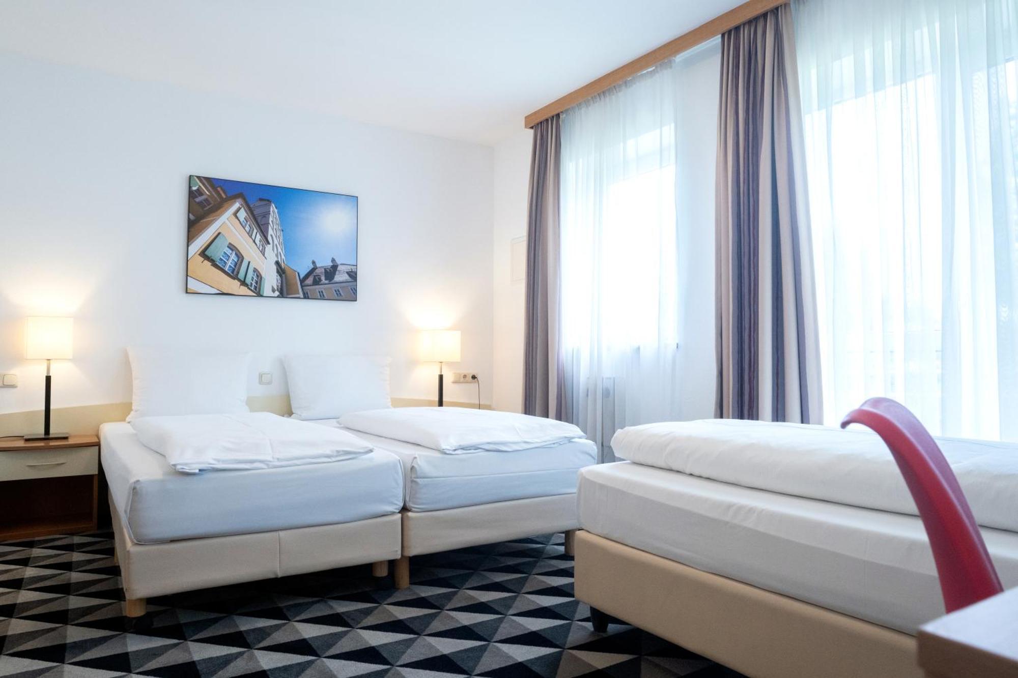 Hotel Azimut Erding