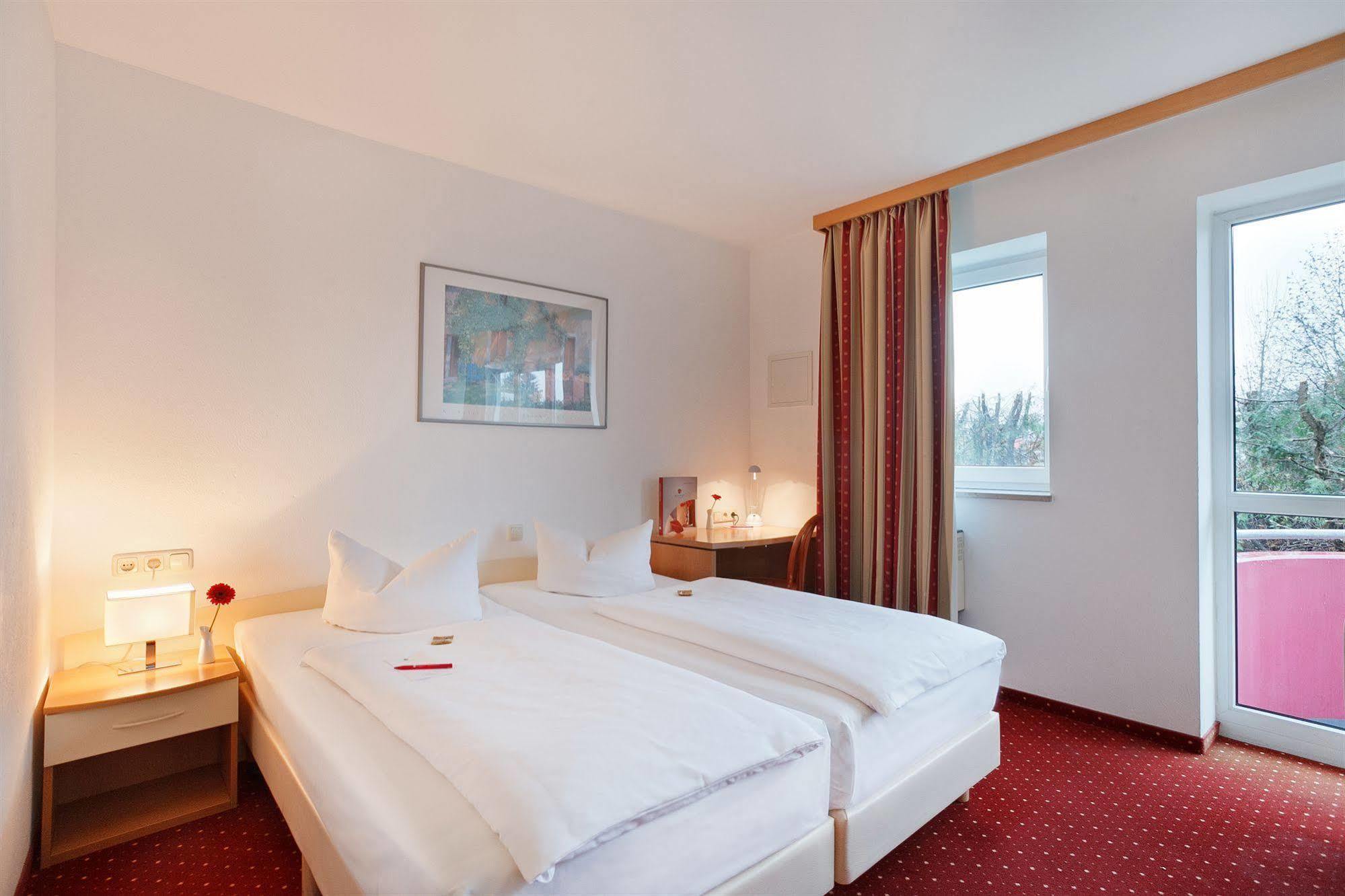 Azimut 3* Erding